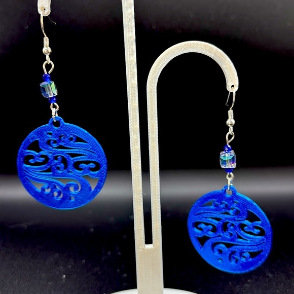 Round Geometric Earrings - Picture 5 of 6